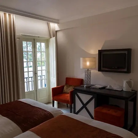 Josefa D'obidos 호텔 4*